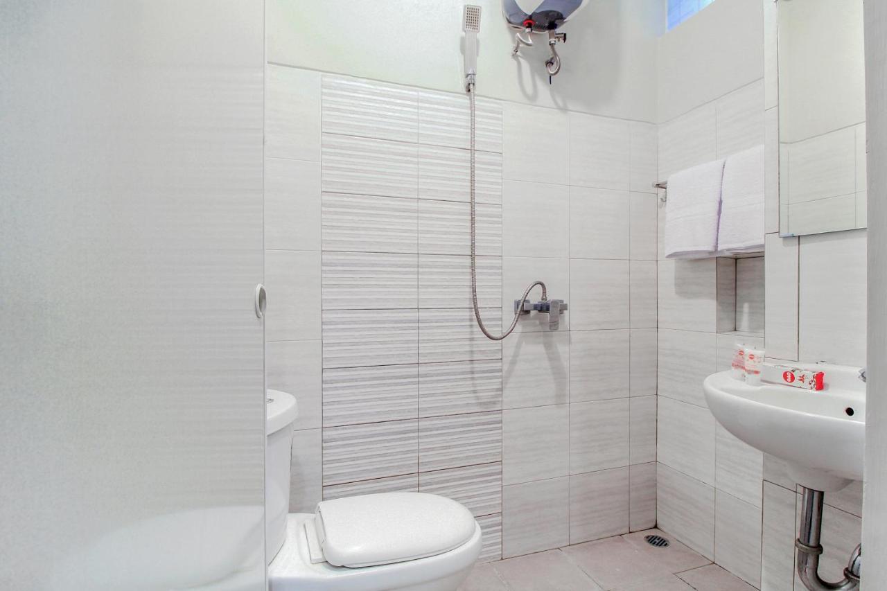 Super Oyo 168 K-15 Residence Surabaya Kültér fotó